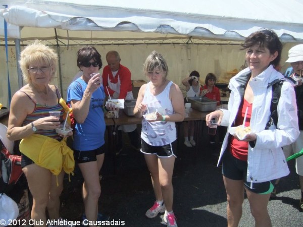 la-pastourelle-salers-26-05-2012_48